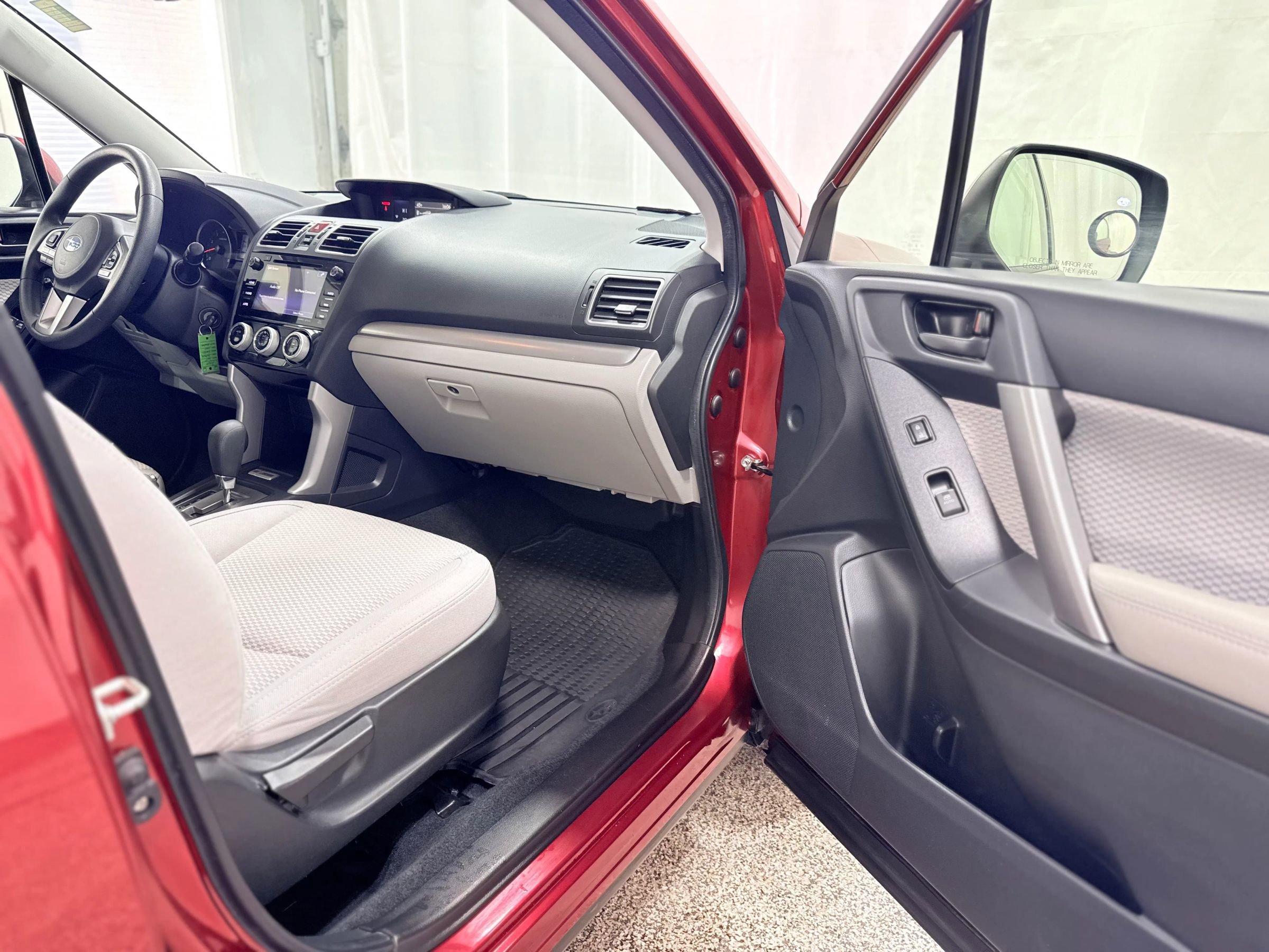 Used 2017 Subaru Forester 2.5i Premium w/ Popular Package #2A image 24