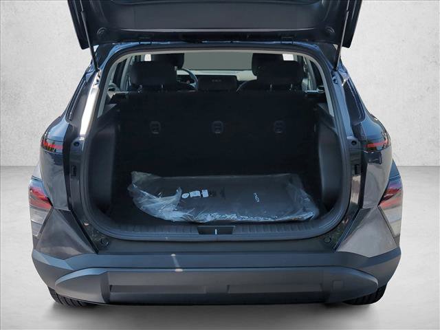 New 2027 Hyundai Kona SE FWD image 7