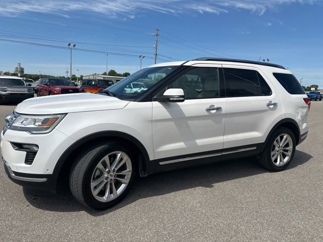 Used 2018 Ford Explorer Limited w/ Equipment Group 301A FWD image 32