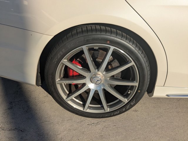 Used 2015 Mercedes-Benz S 63 AMG 4MATIC Sedan image 24