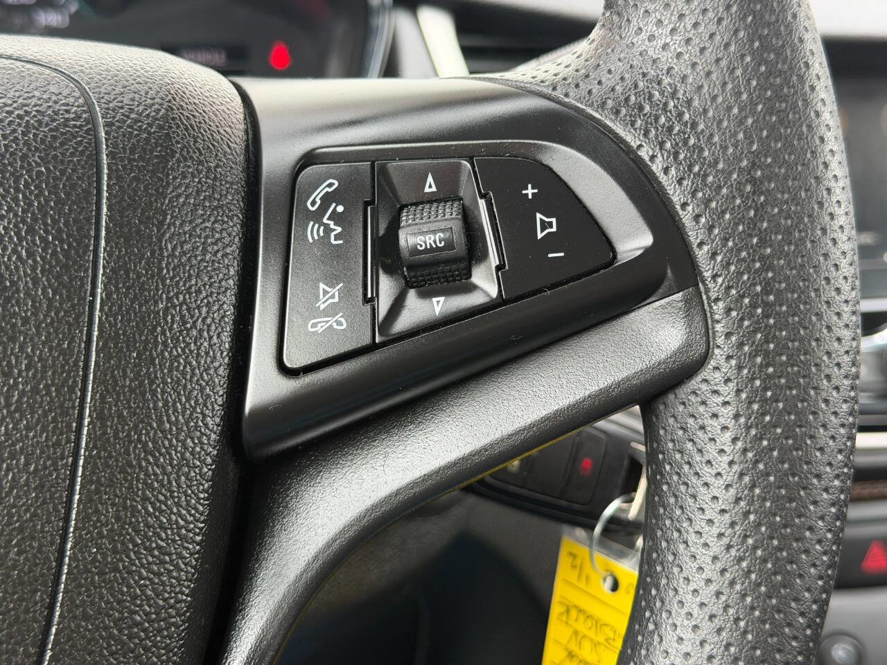 Used 2018 Chevrolet Trax LS image 31