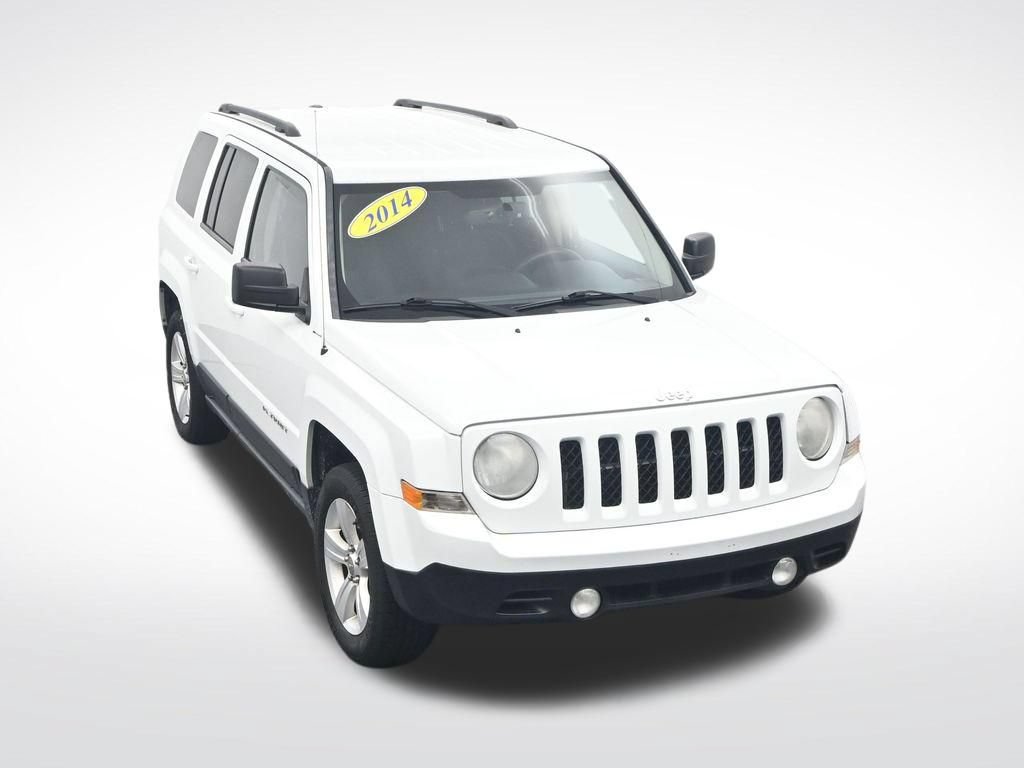 Used 2014 Jeep Patriot Sport w/ Power Value Group AWD/4WD image 29
