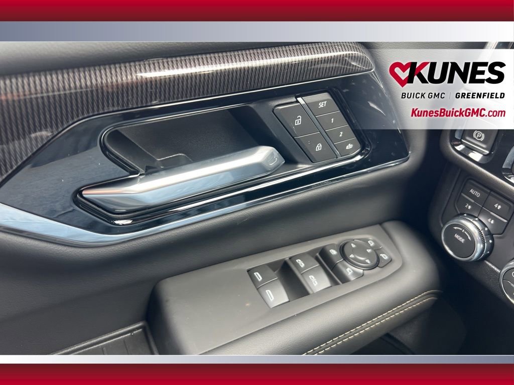 New 2026 GMC Yukon XL Elevation image 23