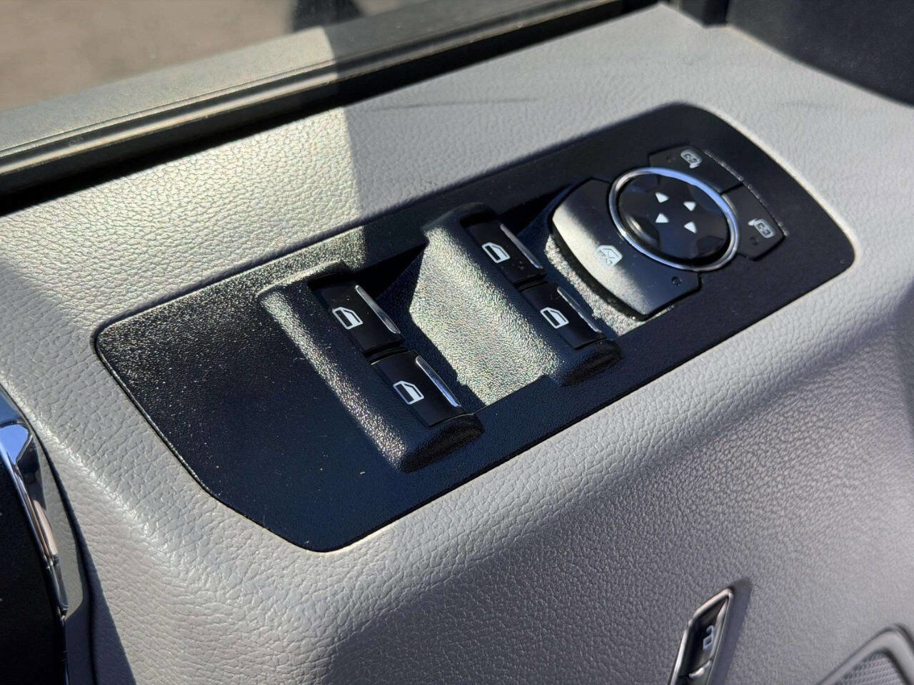 Used 2017 Ford F150 XLT image 13