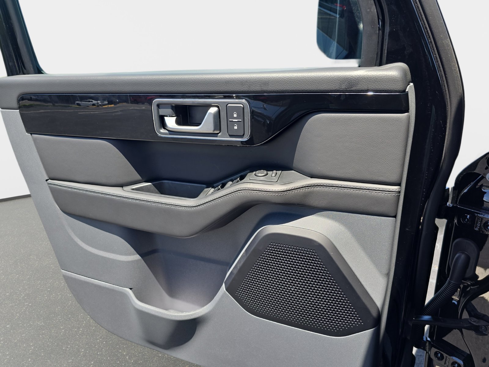 New 2026 INEOS Grenadier Station Wagon AWD/4WD image 28