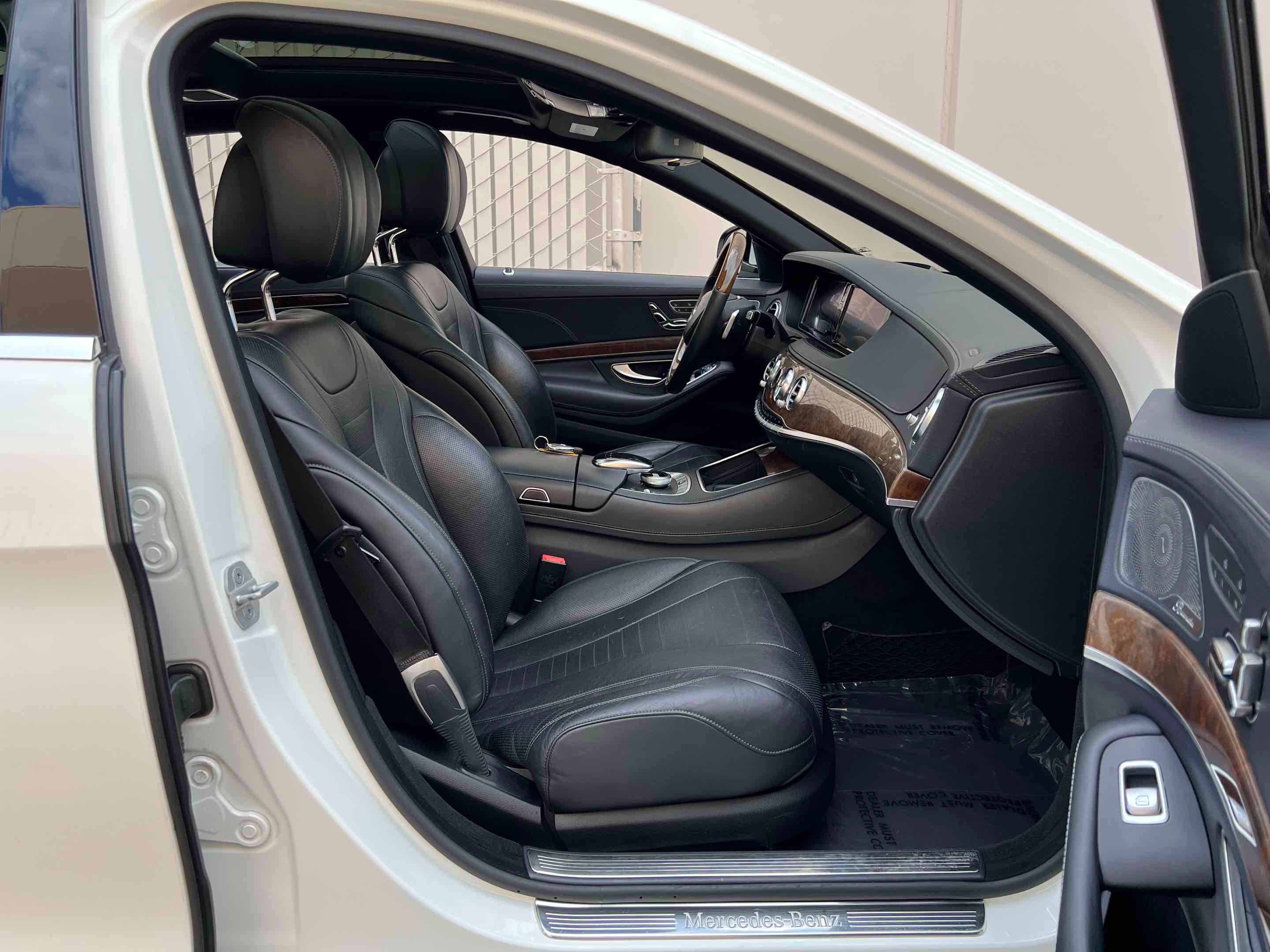 Used 2015 Mercedes-Benz S 550 Sedan image 27
