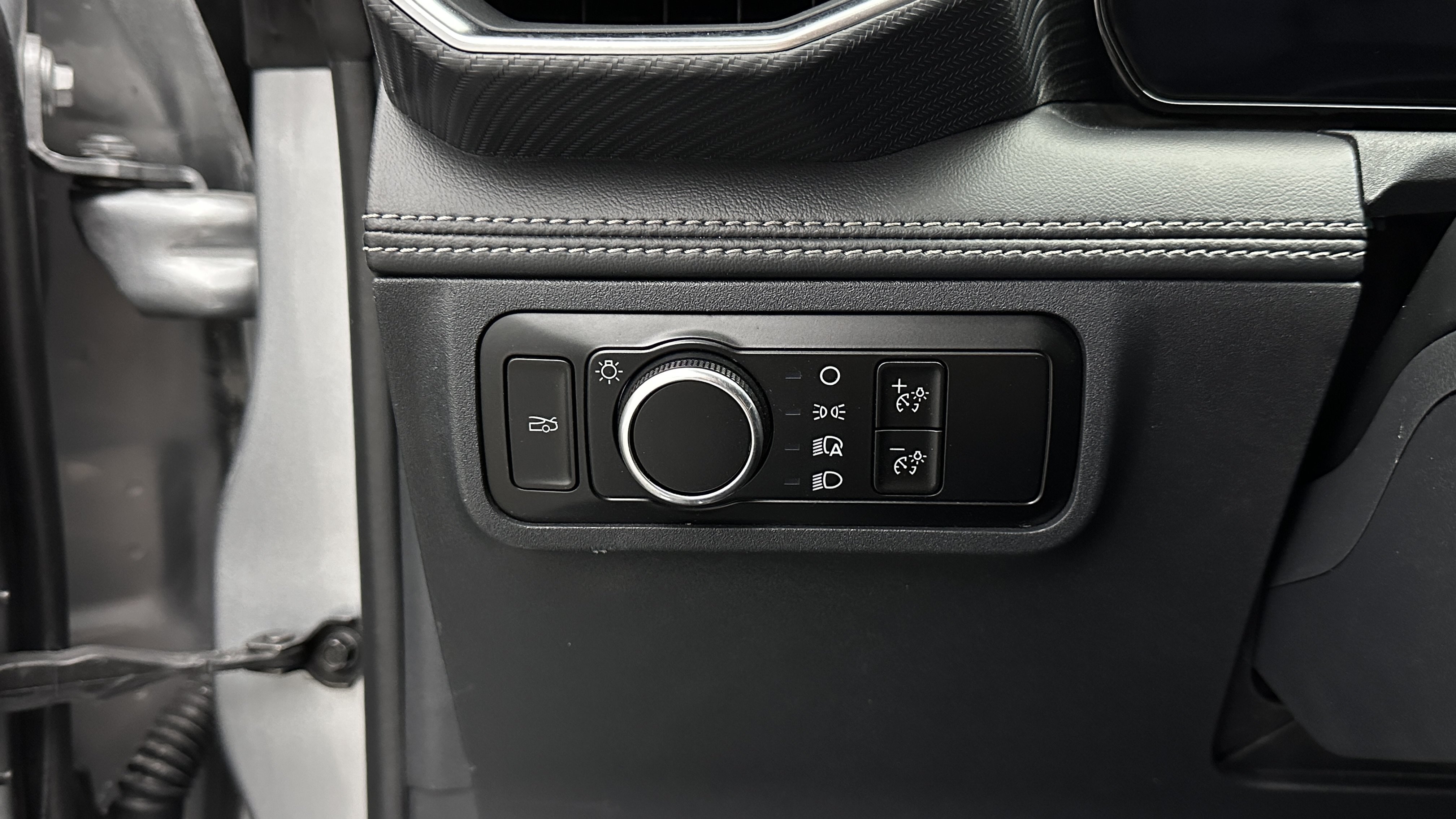 Used 2024 Ford Mustang GT Premium RWD image 18