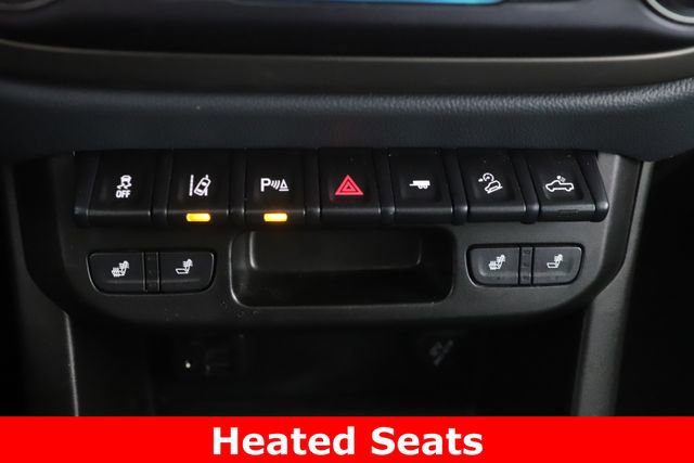 Used 2022 Chevrolet Colorado Z71 w/ Safety Package AWD/4WD image 4