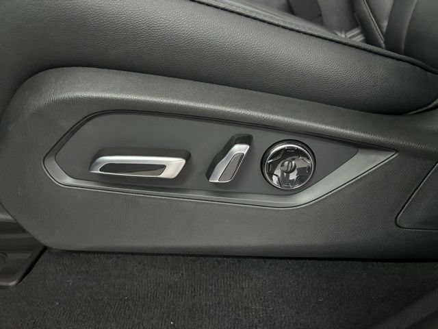 Certified 2026 Acura MDX FWD image 11