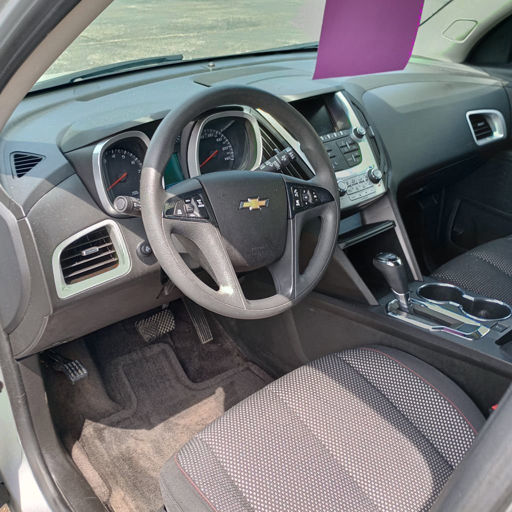 Used 2016 Chevrolet Equinox LS FWD image 9