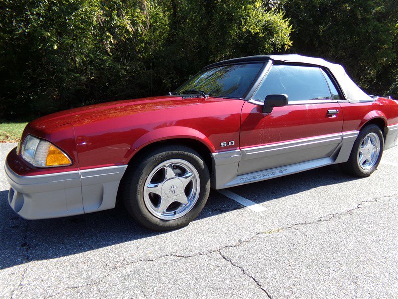 Used 1991 Ford Mustang GT RWD image 5
