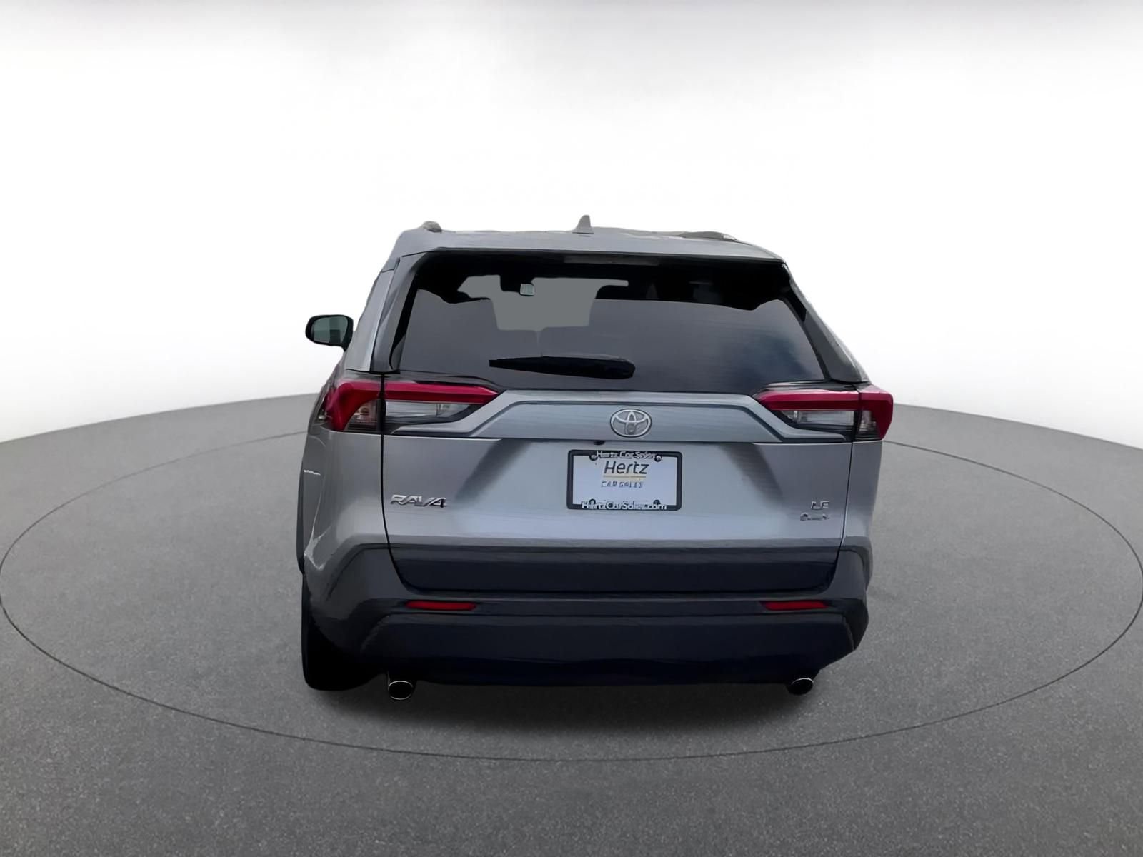 Used 2025 Toyota RAV4 LE image 12