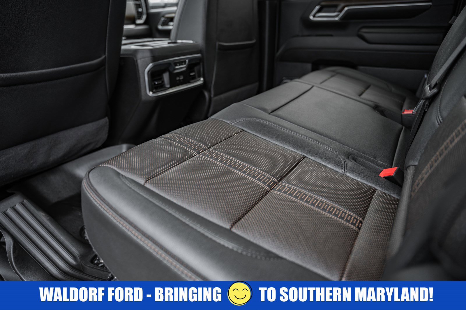 Used 2024 Chevrolet Silverado 3500 High Country w/ High Country Premium Package image 46