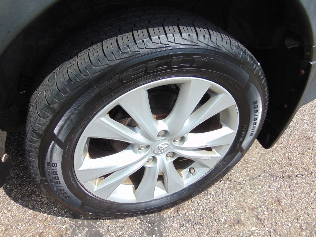 Used 2014 Toyota RAV4 Limited AWD/4WD image 27