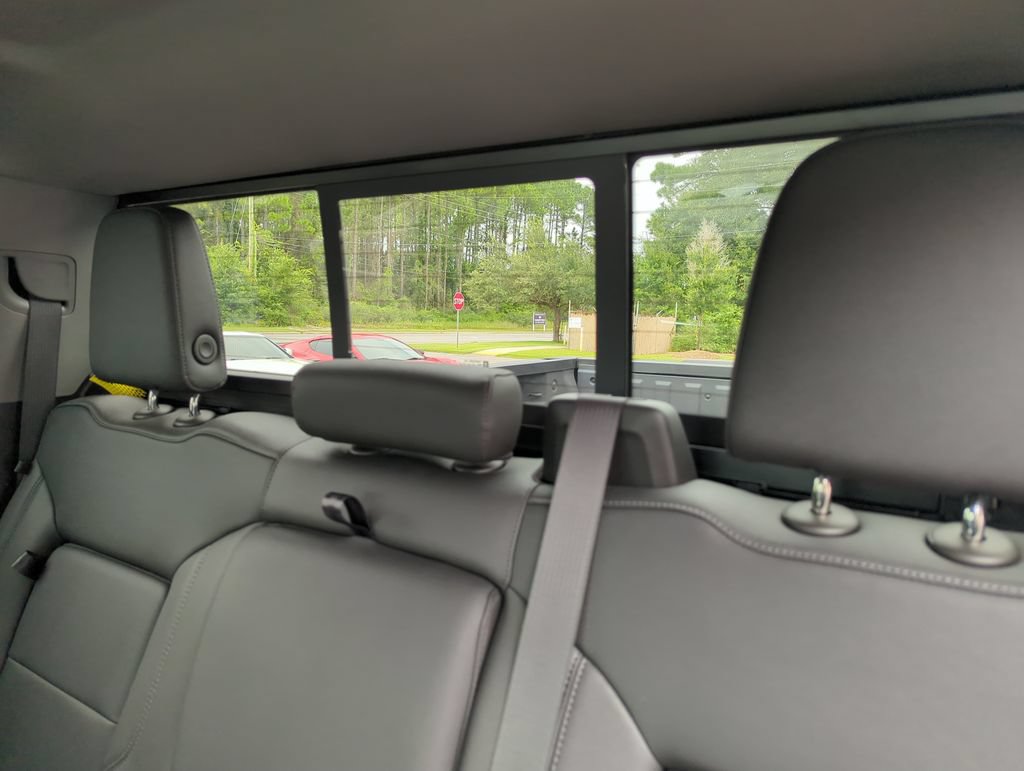 Used 2024 GMC Sierra 1500 SLT w/ SLT Premium Plus Package AWD/4WD image 29