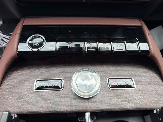 New 2026 Lincoln Navigator Reserve AWD/4WD image 31