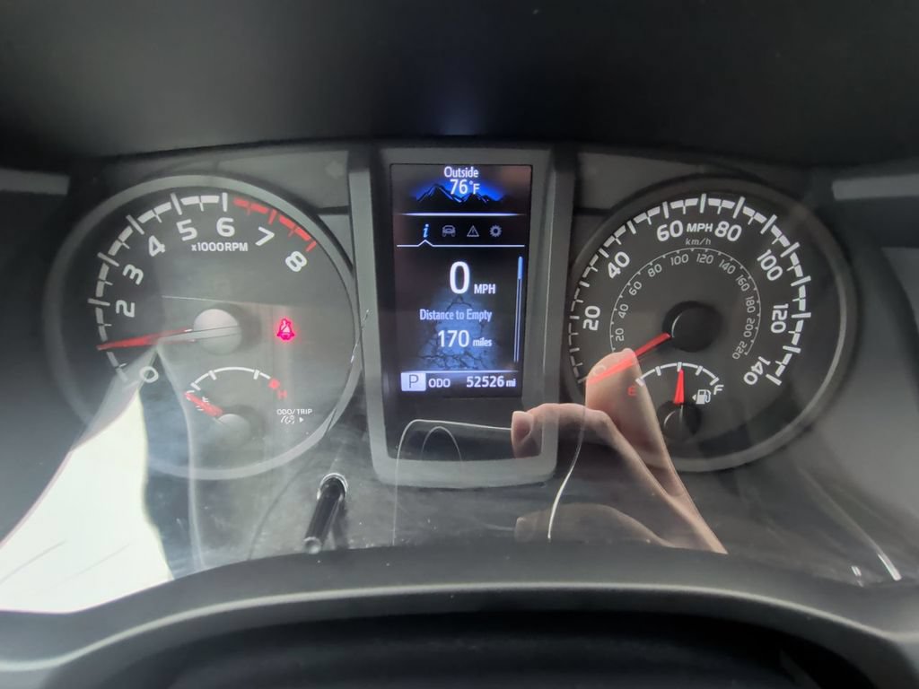 Used 2022 Toyota Tacoma SR AWD/4WD image 22
