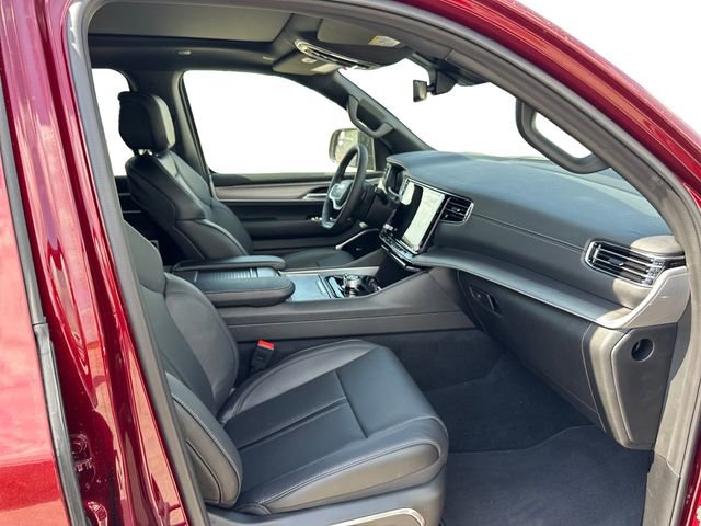 New 2026 Jeep Grand Wagoneer Limited w/ Premium Group II image 15