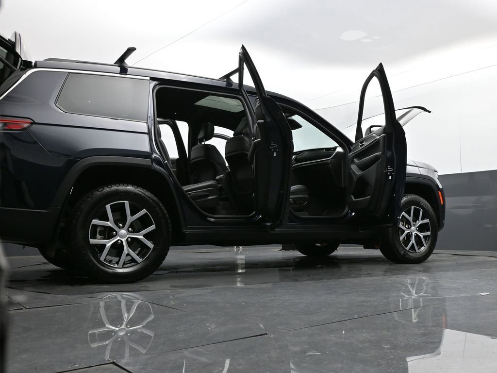 Used 2024 Jeep Grand Cherokee L Limited w/ Trailer Tow Package image 37