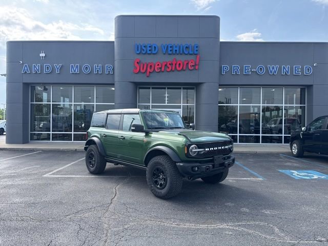 Used 2025 Ford Bronco Badlands AWD/4WD image 1