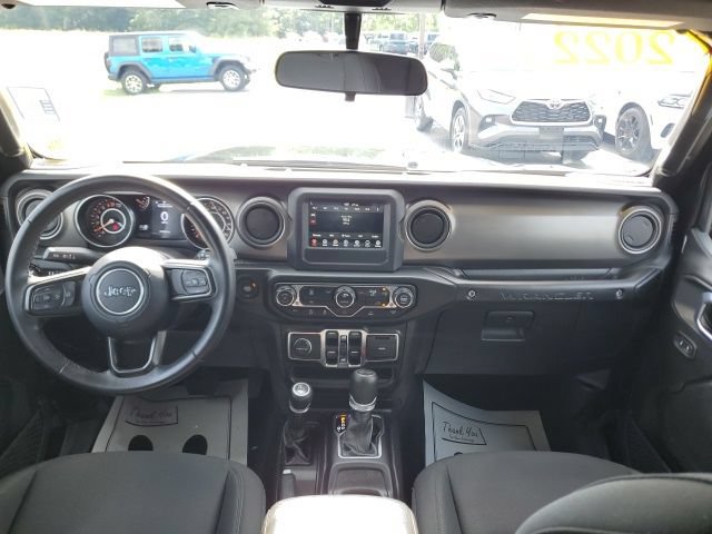 Used 2022 Jeep Wrangler Unlimited Sport AWD/4WD image 17