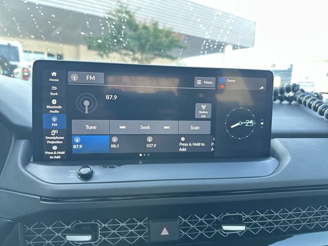 Used 2024 Honda Accord EX-L image 17