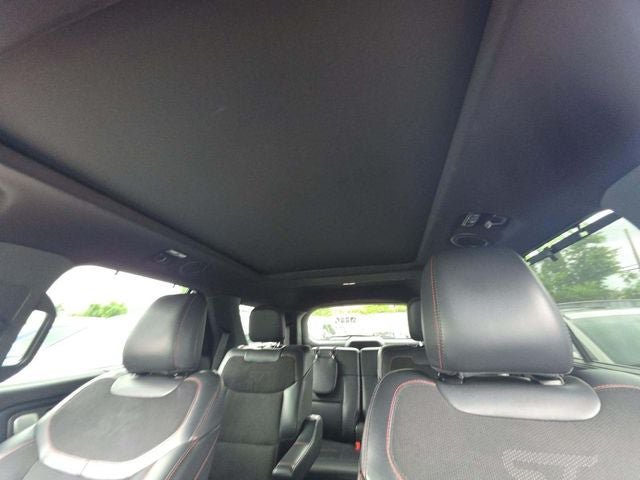 Used 2025 Ford Explorer ST AWD/4WD image 13