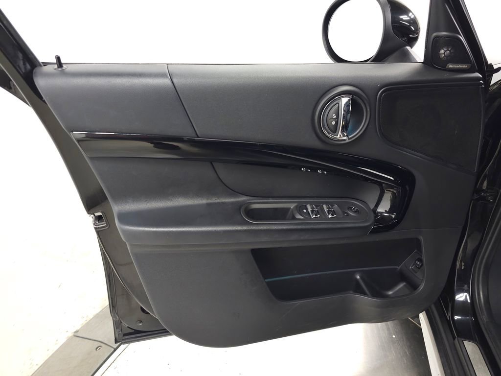 Used 2019 MINI Cooper Countryman ALL4 AWD/4WD image 13