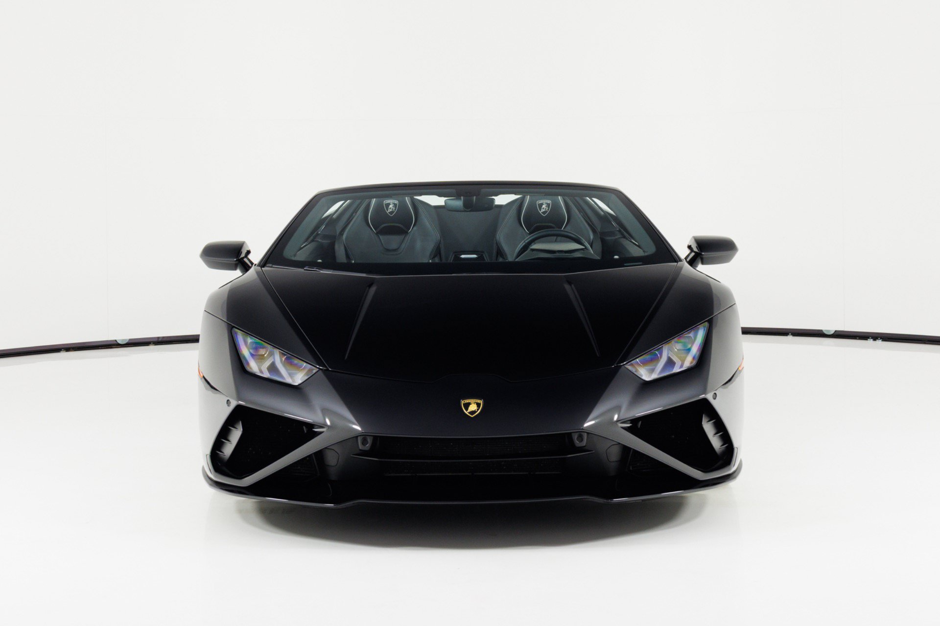 Used 2021 Lamborghini Huracan EVO RWD image 10