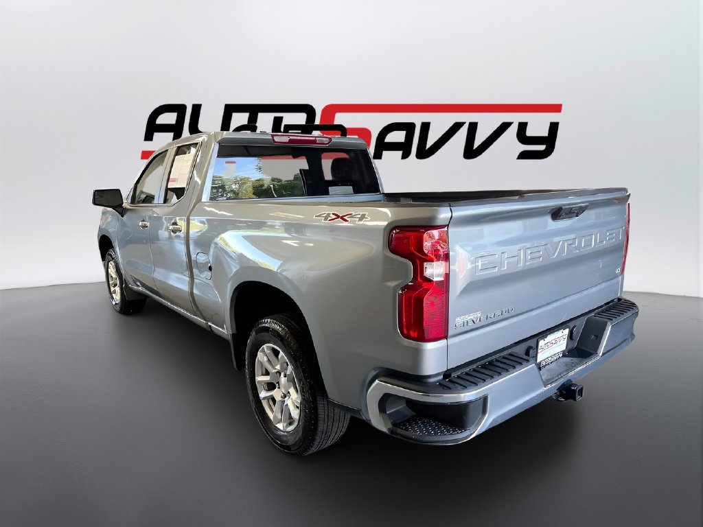 Used 2025 Chevrolet Silverado 1500 LT w/ LPO, Liner Protection Package AWD/4WD image 5