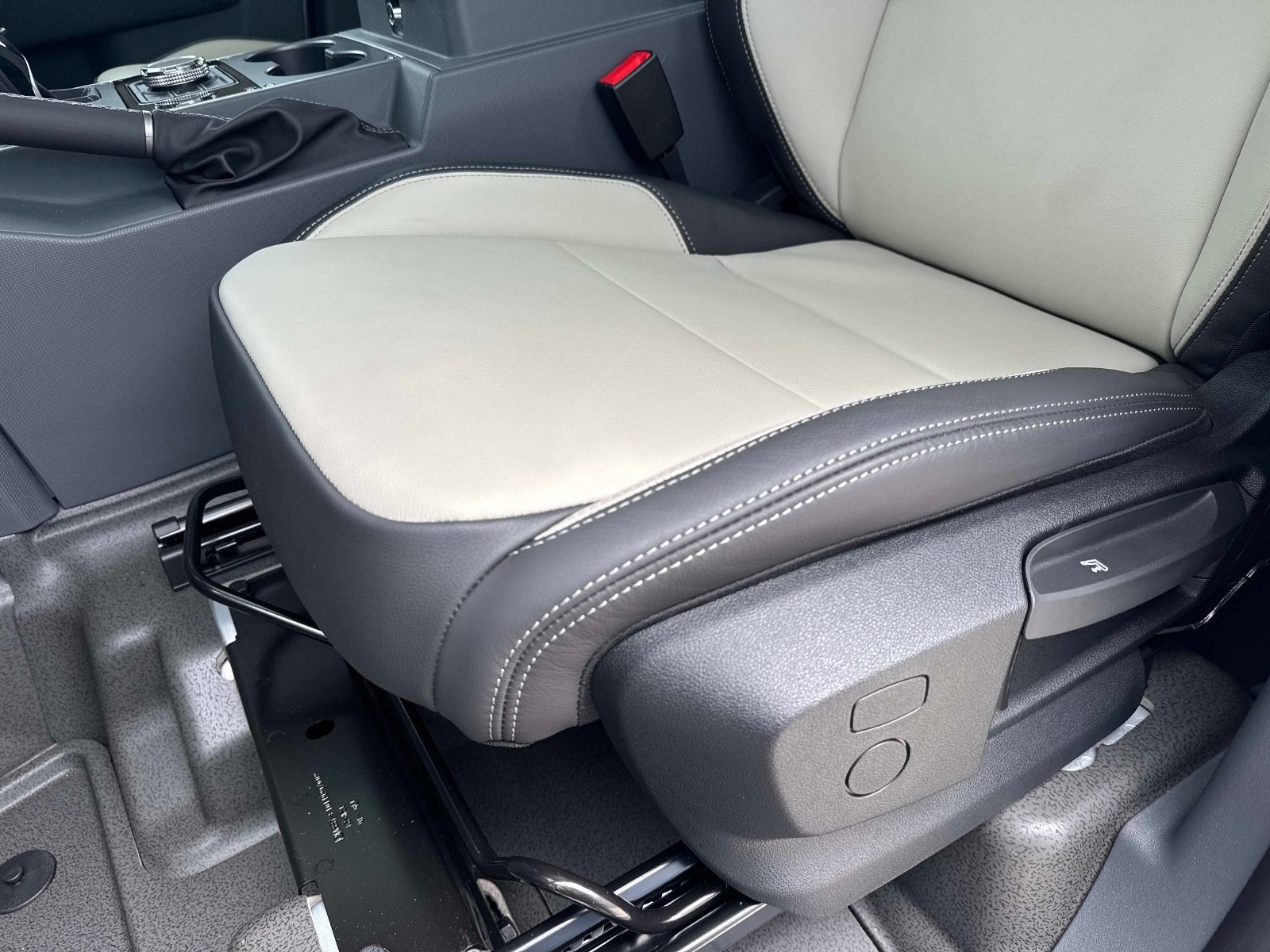 New 2025 INEOS Grenadier AWD/4WD image 16
