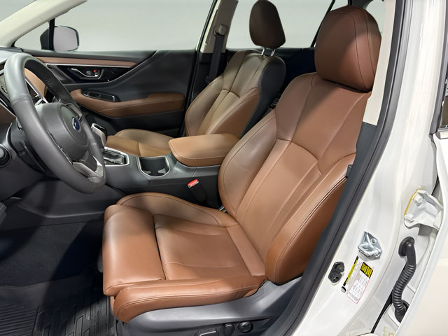 Used 2025 Subaru Outback Touring w/ Popular Package #2 AWD/4WD image 13