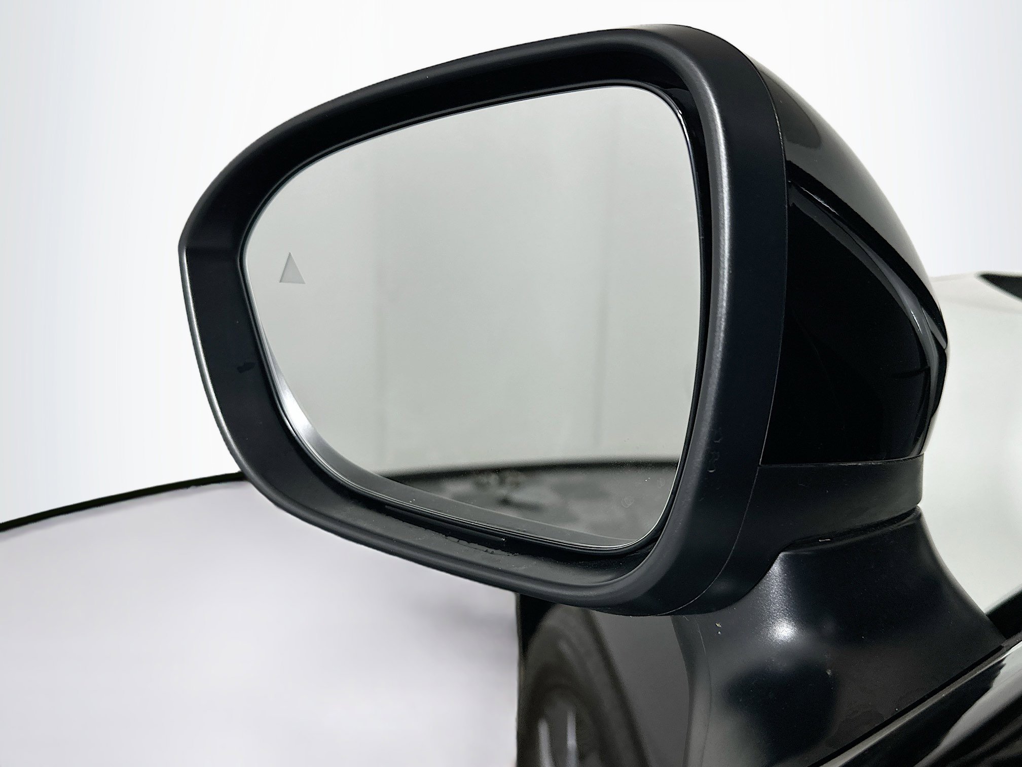 Used 2023 Nissan Ariya FWD image 16