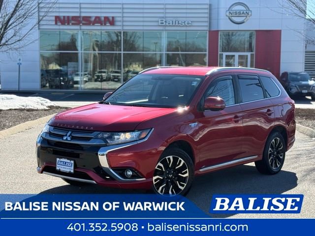 Used 2018 Mitsubishi Outlander 4WD Plug-In Hybrid image 1