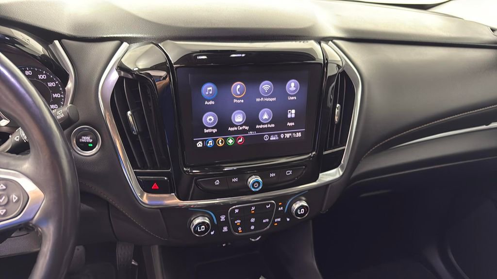 Used 2020 Chevrolet Traverse LT image 11