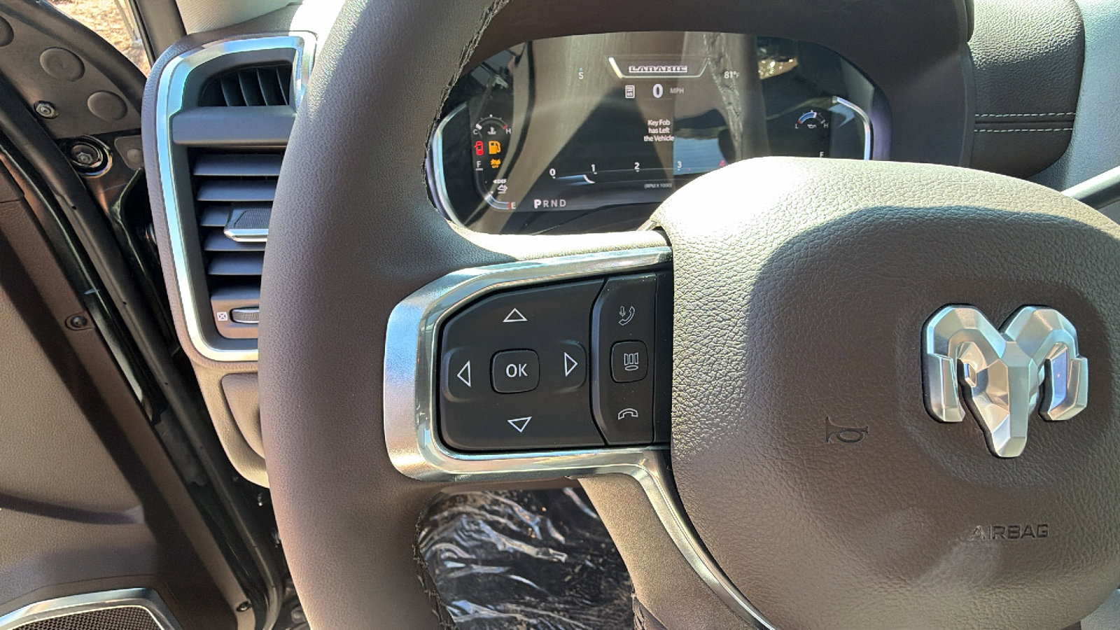 New 2026 RAM 2500 Laramie w/ Towing Technology Group AWD/4WD image 23
