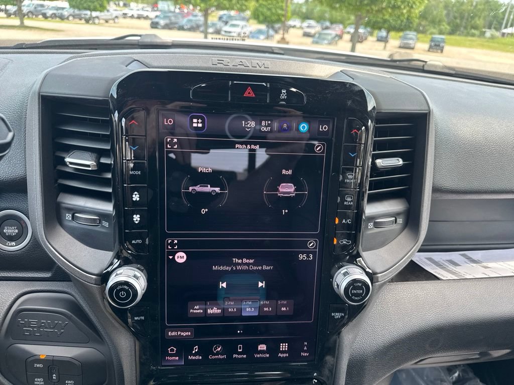 New 2026 RAM 5500 Tradesman AWD/4WD image 25