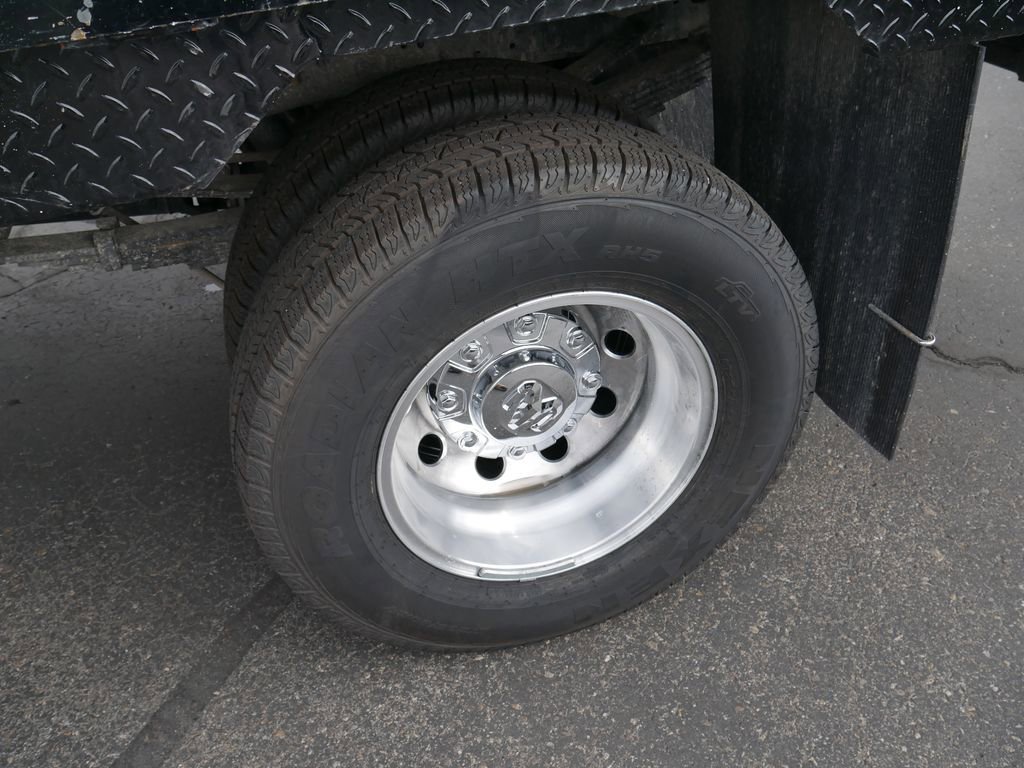 Used 2024 RAM 3500 SLT w/ Quick Order Package 2YG SLT image 9