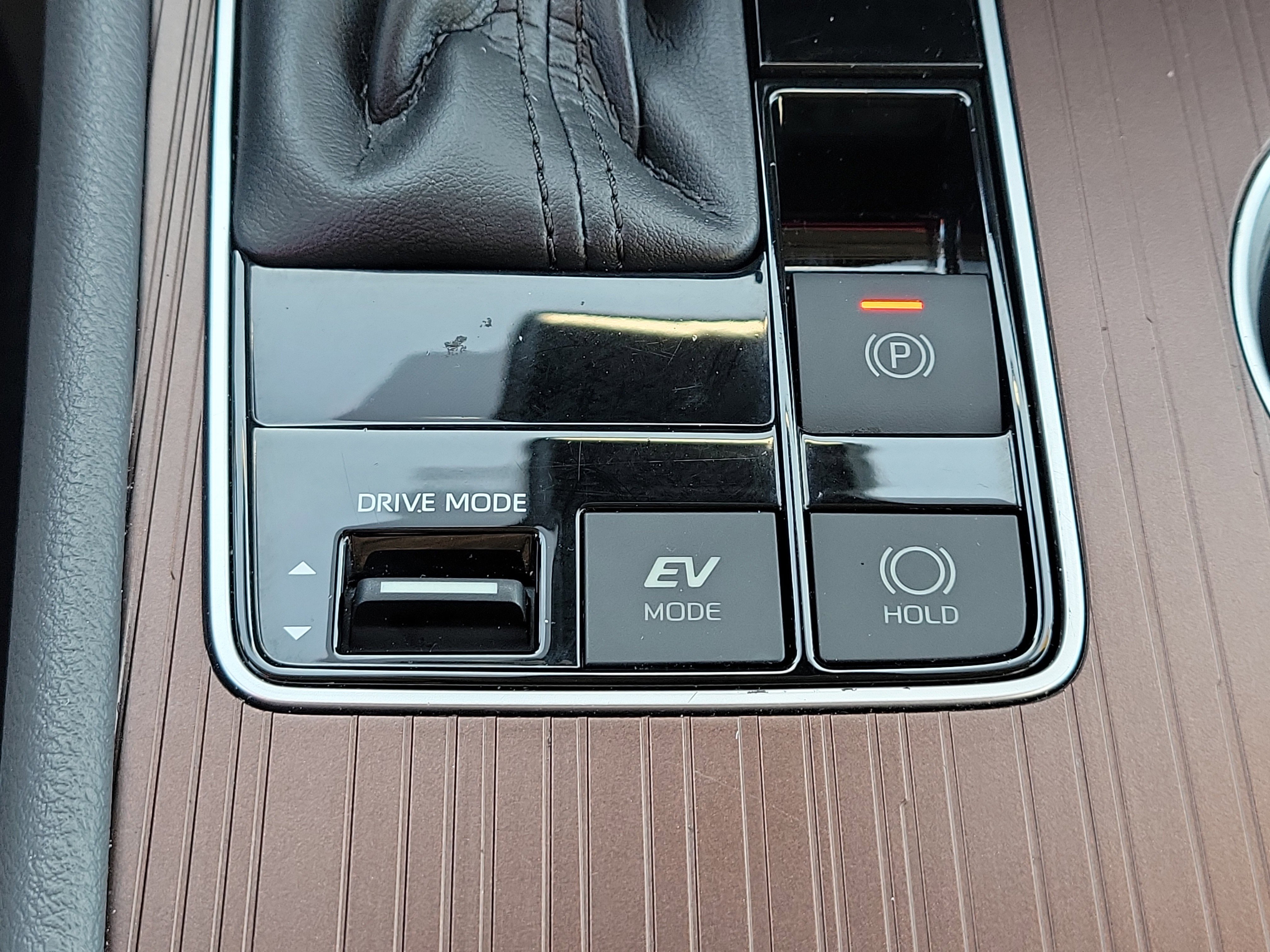 Used 2021 Toyota Sienna XLE image 31