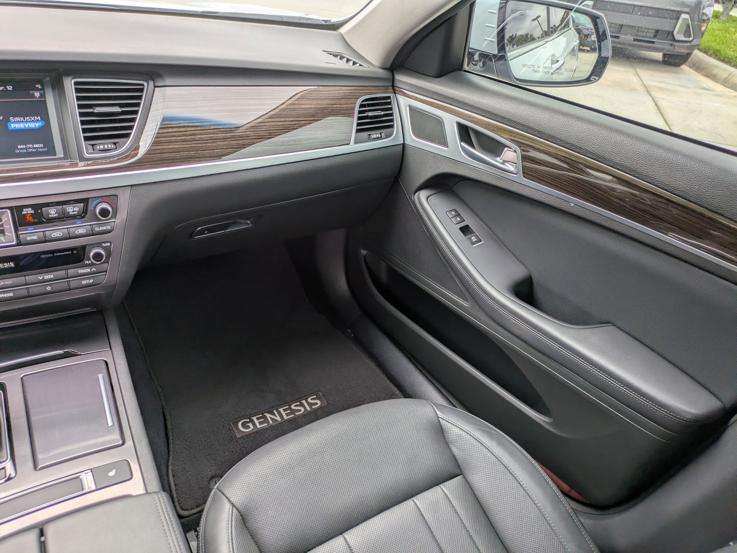 Used 2019 Genesis G80 3.8 image 13
