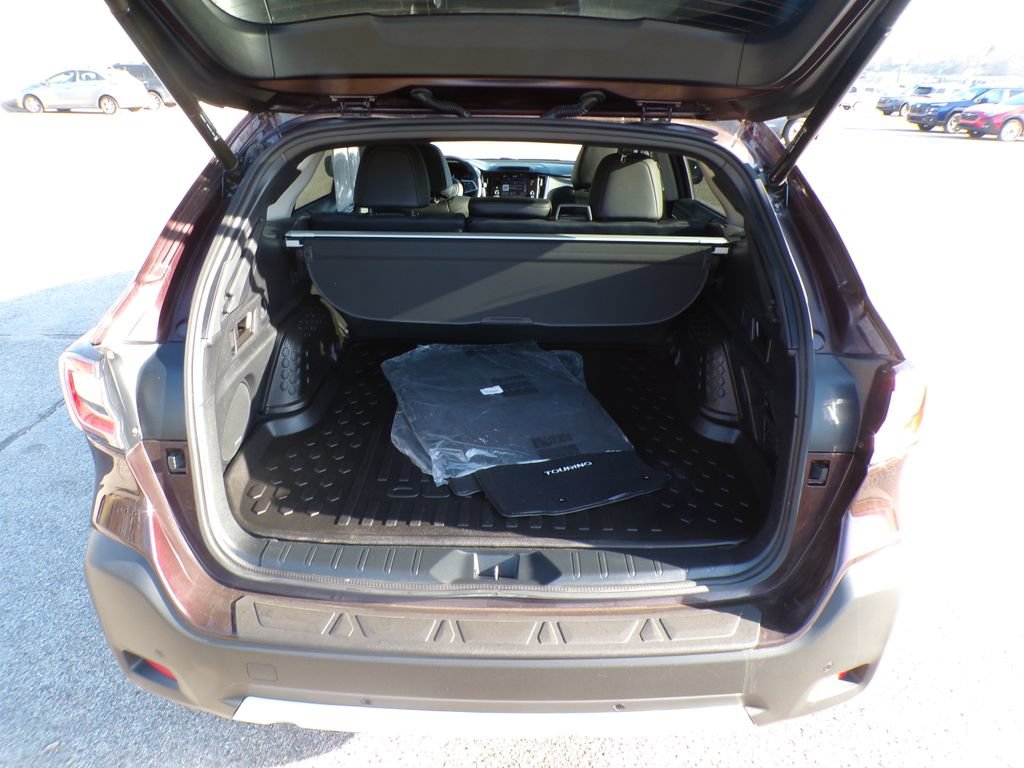Used 2024 Subaru Outback Touring AWD/4WD image 8