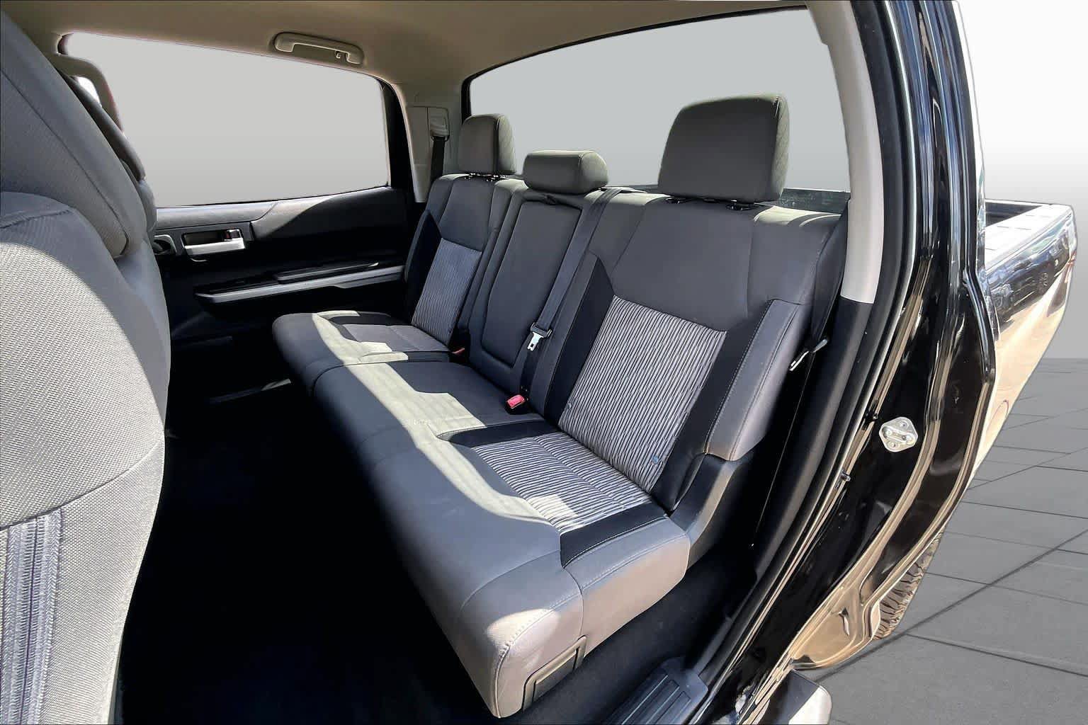 Used 2014 Toyota Tundra SR5 w/ SR5 Upgrade Package RWD image 21