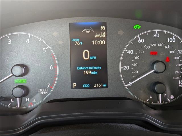 Used 2025 Toyota Corolla LE w/ LE Premium Package FWD image 11