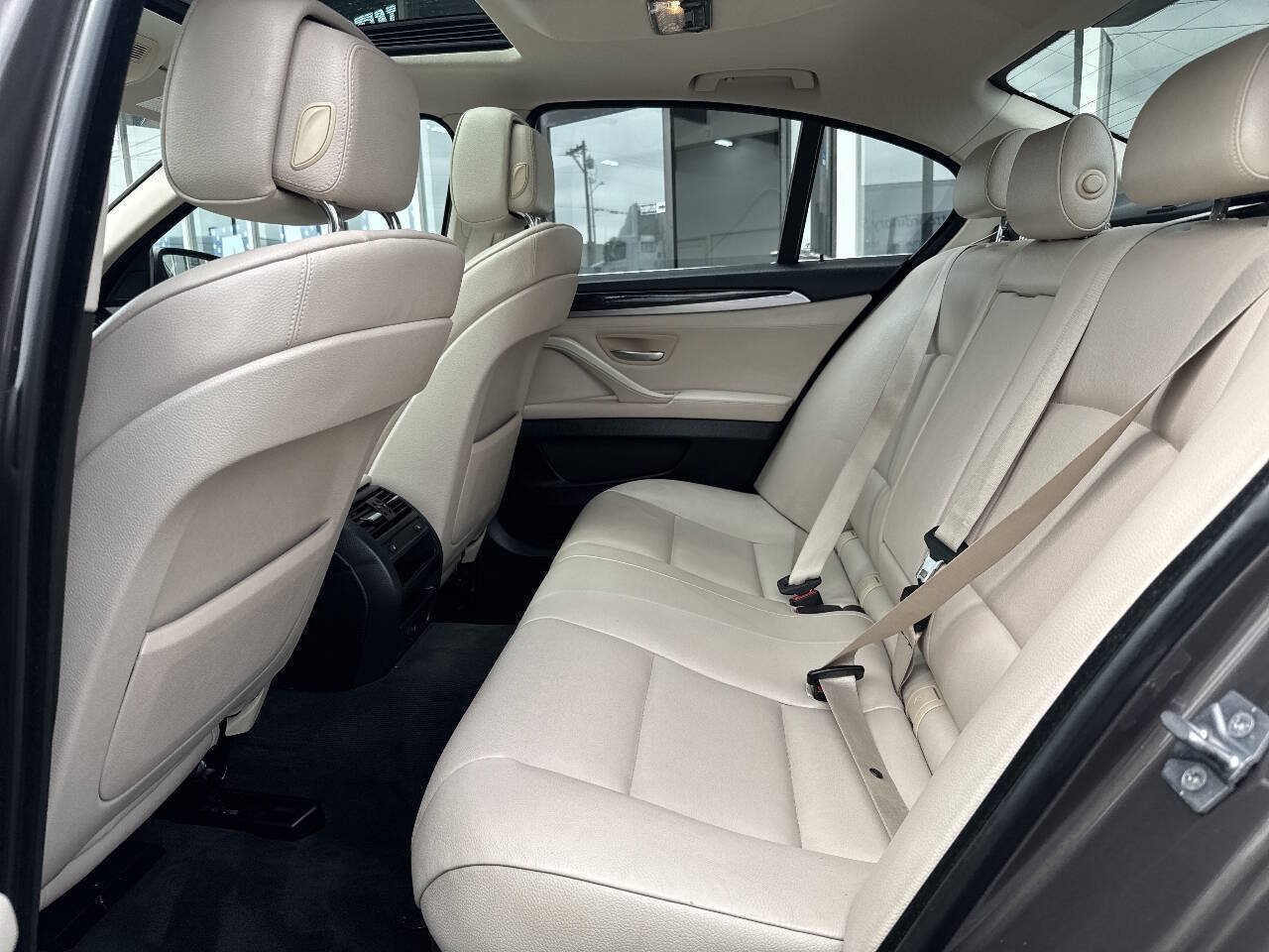 Used 2012 BMW 528i xDrive Sedan AWD/4WD image 24