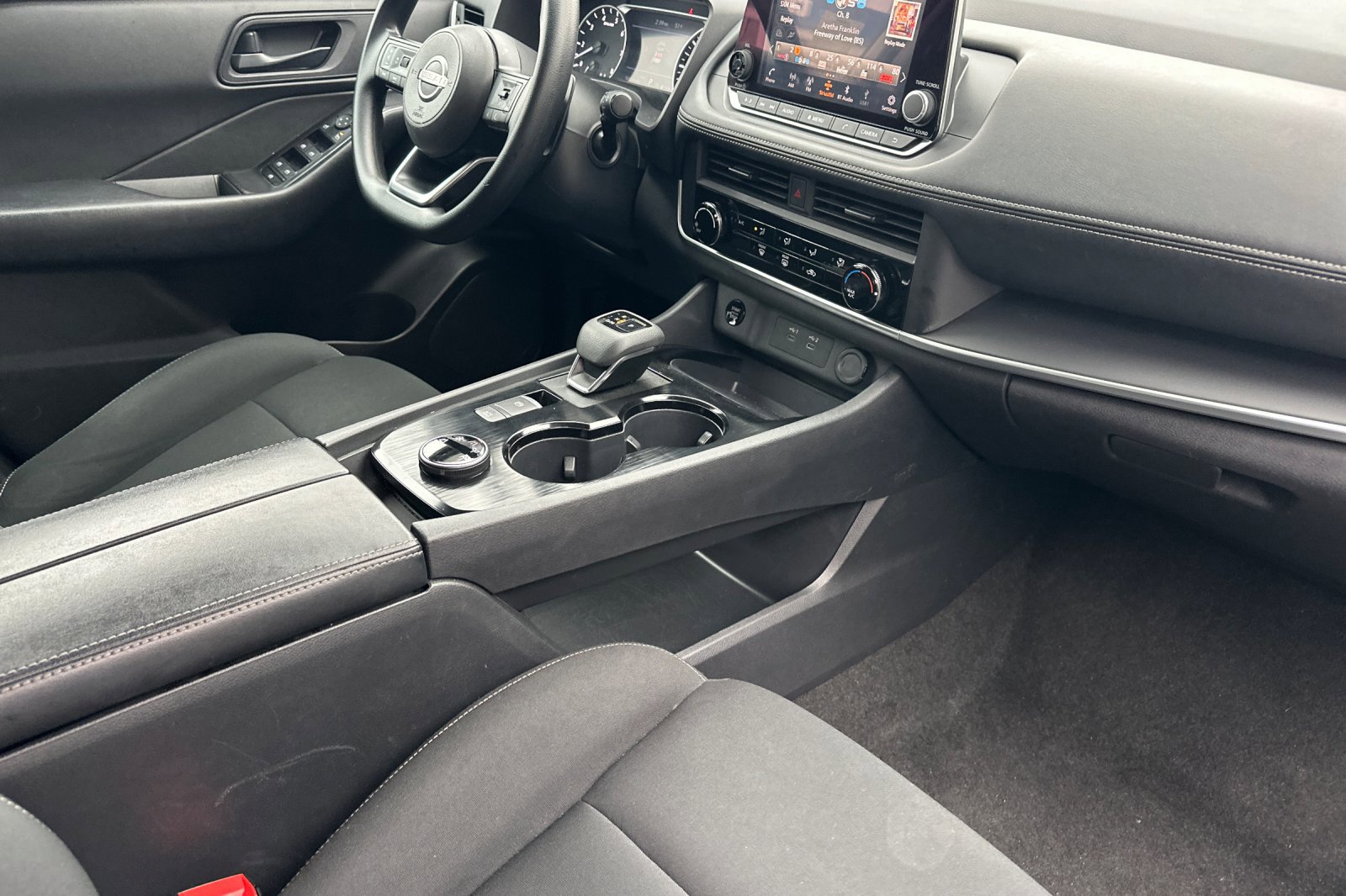 Certified 2024 Nissan Rogue S image 16