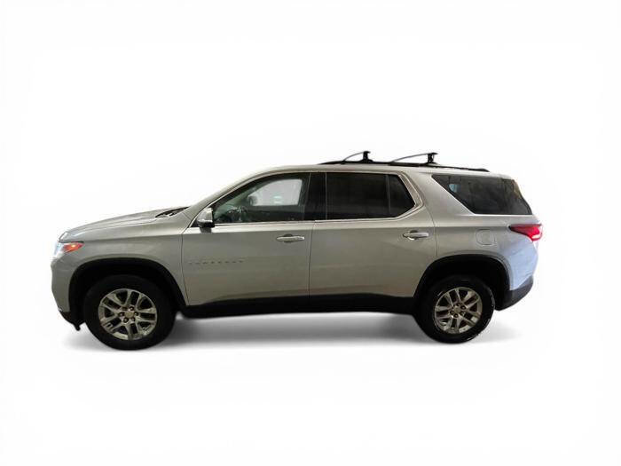 Used 2020 Chevrolet Traverse LT image 2