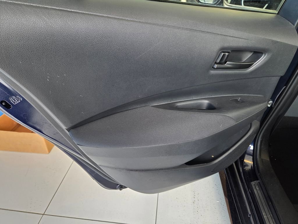 Used 2023 Toyota Corolla LE w/ Carpet Mat Package (TMS) FWD image 15