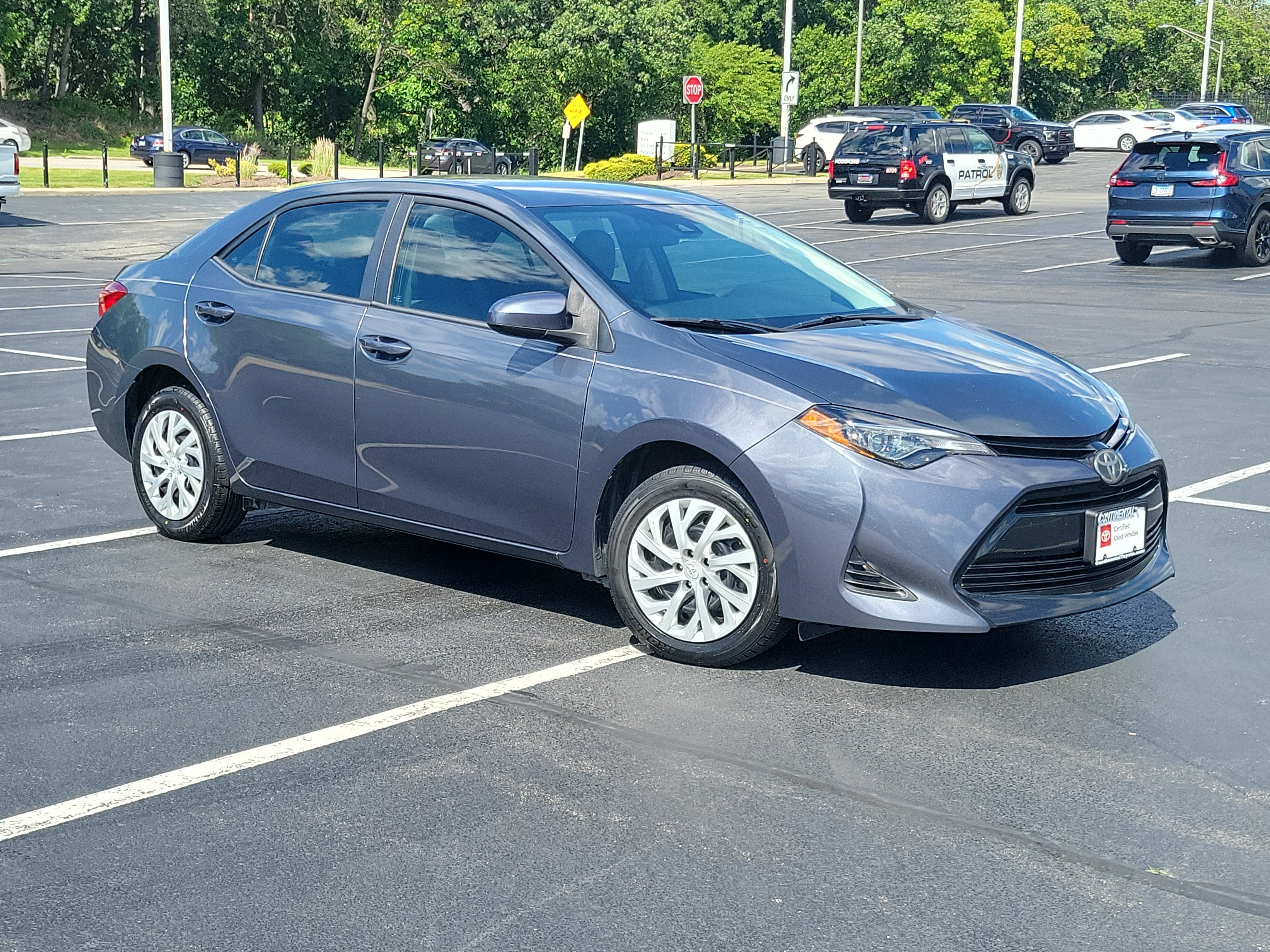 Certified 2018 Toyota Corolla LE FWD image 29