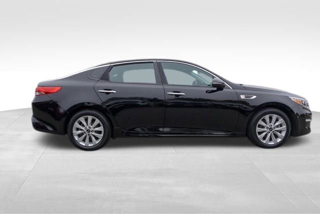 Used 2016 Kia Optima EX w/ Premium Package video 2