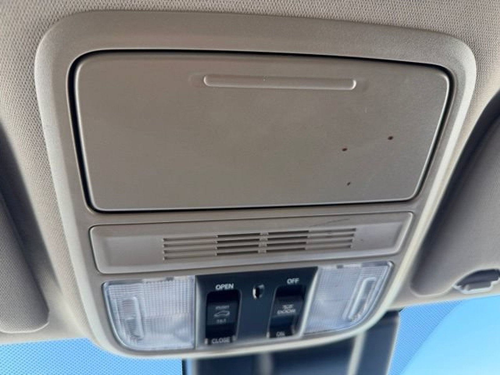 Used 2019 Honda Odyssey EX-L image 19